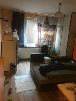 Rezervovaná Darujem sedačku za odvoz