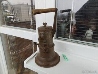 Banícka lampa karbidka