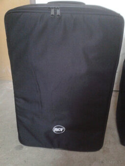 Predám aktívne 2 pásmové boxy Rcf 715 mk2  700/1400W