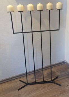 Svietnik, vyborny stav