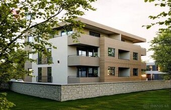 TOP ponuka Zadar: 2i byt s terasou, záhradou a 2 parkovacími