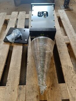 Kužeľový štiepač a píla na drevo pre minibager