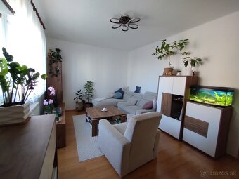 Predám 3 izbový byt