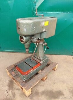 Stolní vrtačka V 16