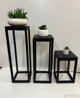 -SADA BOROVICOVÝCH STOJANOV NA KVETY