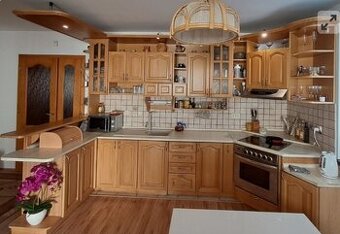 Drevená kuchyňa