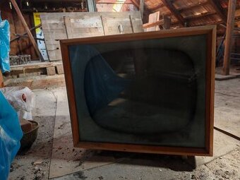 Starý televízor