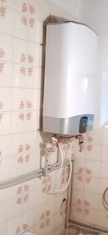 Bojler Ariston Velis EVO 50L