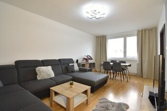 Zrekonštruovaný 3-izbový byt s lodžiou na Čermáni v Nitre