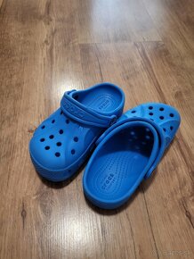 Crocs clogs a sandále - 1