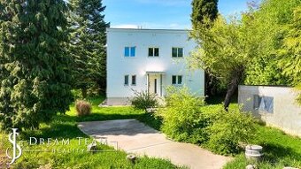 Rodinný dom, 3294m2 pozemok, širšie centrum Banská Štiavnica