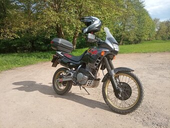 Honda NX 650 Dominator