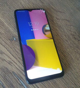 Samsung Galaxy A12 64GB pekný stav SUPER CENA