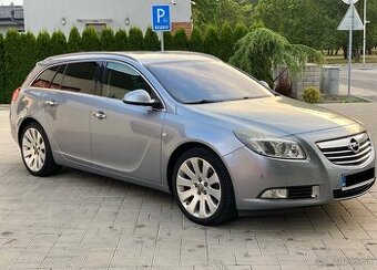Predám Opel Insignia Sport Tourer 2.0 CDTI 118kW R.v 2011