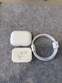 Apple AirPods Pro 2 (generácie) s MagSafe puzdrom (USB-C)