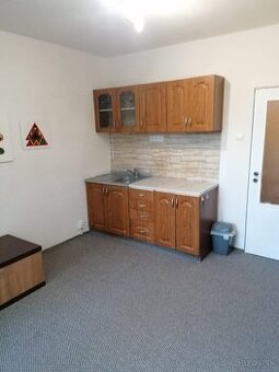 Garsónka na prenájom v Nitre na Chrenovej