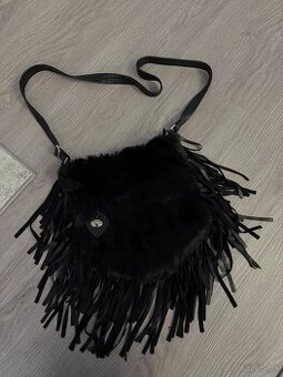 Kabelka práva kozusina kožená