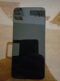 Predam motorolu g 84