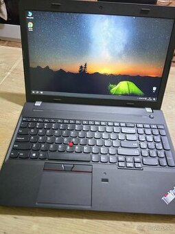 15.6 palcove Lenovo E560 s 8gb ram a intel core i5 procesoro