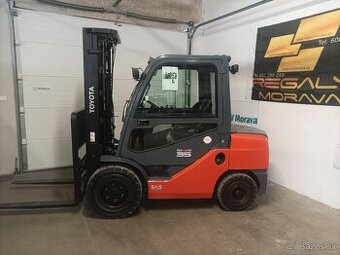 Vysokozdvižný vozík Toyota Tonero 35 s pozicionerem