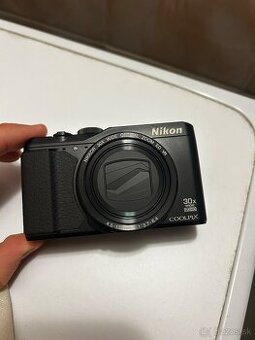 Nikon COOLPIX S9900