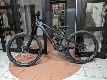 Trek Fuel EXe 9.5- L, vylepšené komponenty na XT