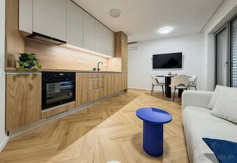 Smart 2-izbový byt v srdci Trnavy, Rezidecia Hviezdoslavova