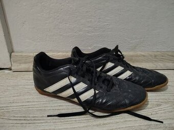 Halové topánky Adidas
