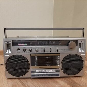 Radiomagnetofon