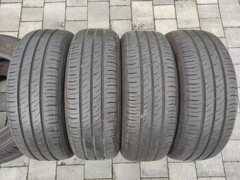 Letné pneu 185/60R15 Kumho 4ks