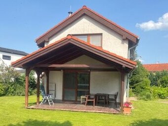 42051-Predaj rekreačného domu pri Vojčianskom jazere.