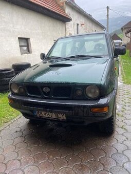 Nissan terrano 2 2.7