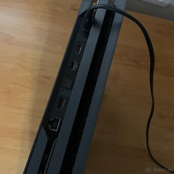 Playstation 4 PRO 1TB