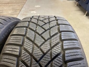 215/50 r18  TOYOTA YARIS CROSS zimne 2022