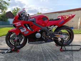 Okruhovka Honda CBR 600 f4