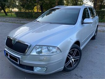 ŠKODA OCTAVIA COMBI 1.9 TDI 77KW ELEGANCE