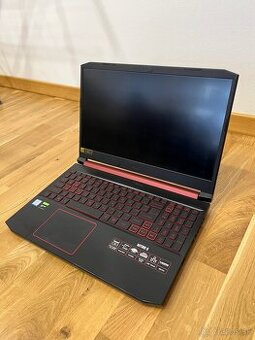 Acer Nitro 5 (model N18C3) - nefunkčný