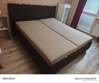 Manželská posteľ+nábytok