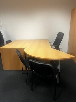 Predám kancelárske stoly