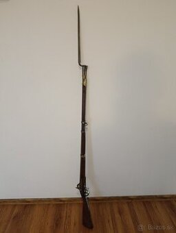 Francúzska pechotná puška s bodákom