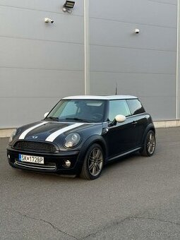 Mini Cooper BMW 1.6 81kw