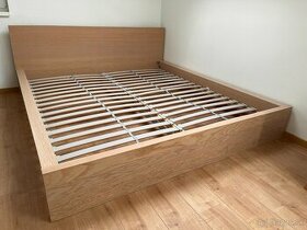 Manželská posteľ s roštom IKEA