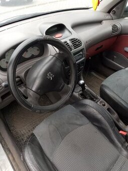 Predám Peugeot 206