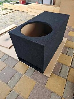 Box pre 15" subwoofer