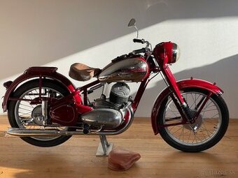 Jawa Pérák 350