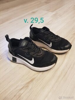 Tenisky nike vel. 29,5 a 31