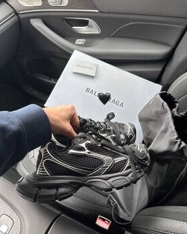 Balenciaga 3xl