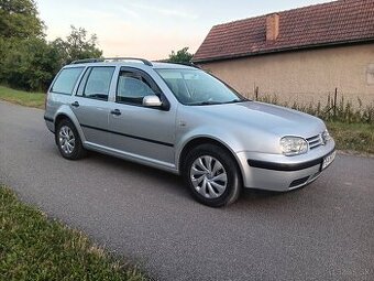 Predám Volkswagen Golf 4 Combi 1.4 Benzin