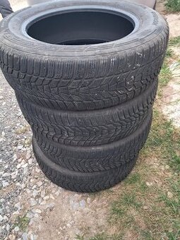 Zimné pneumatiky 215/65/R17