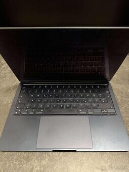 Apple Macbook Air 13 -  M2 chip
